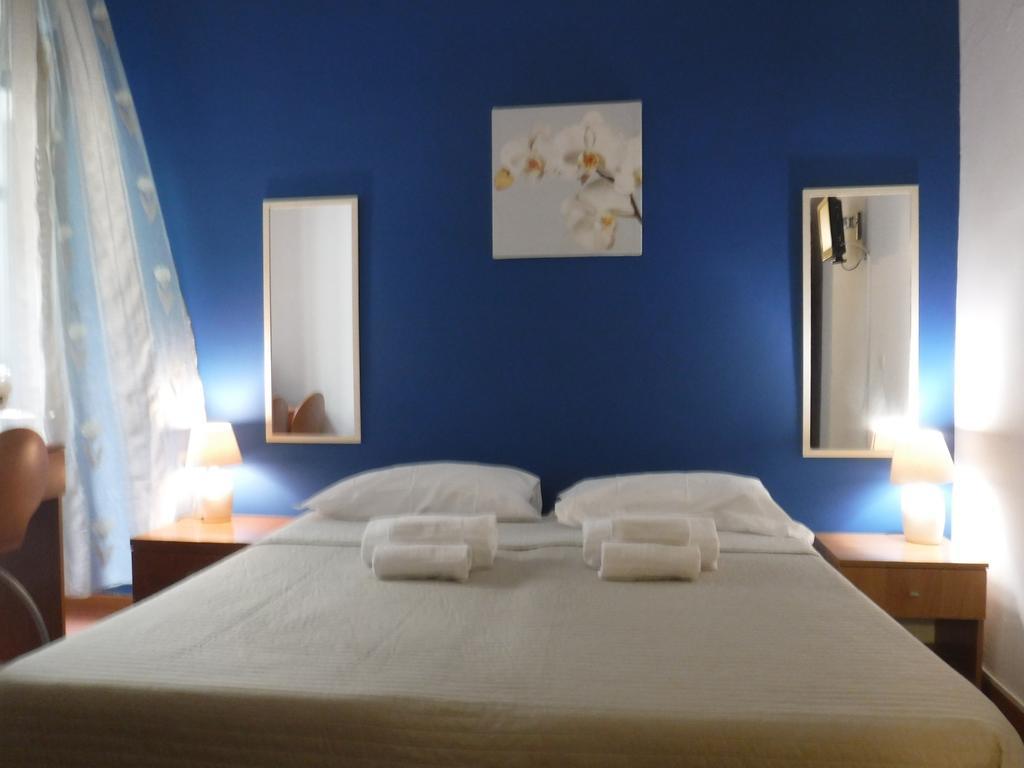 Ares Rooms Roma Oda fotoğraf