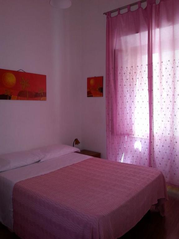 Ares Rooms Roma Oda fotoğraf